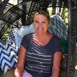 Meet your Posher, Cindy